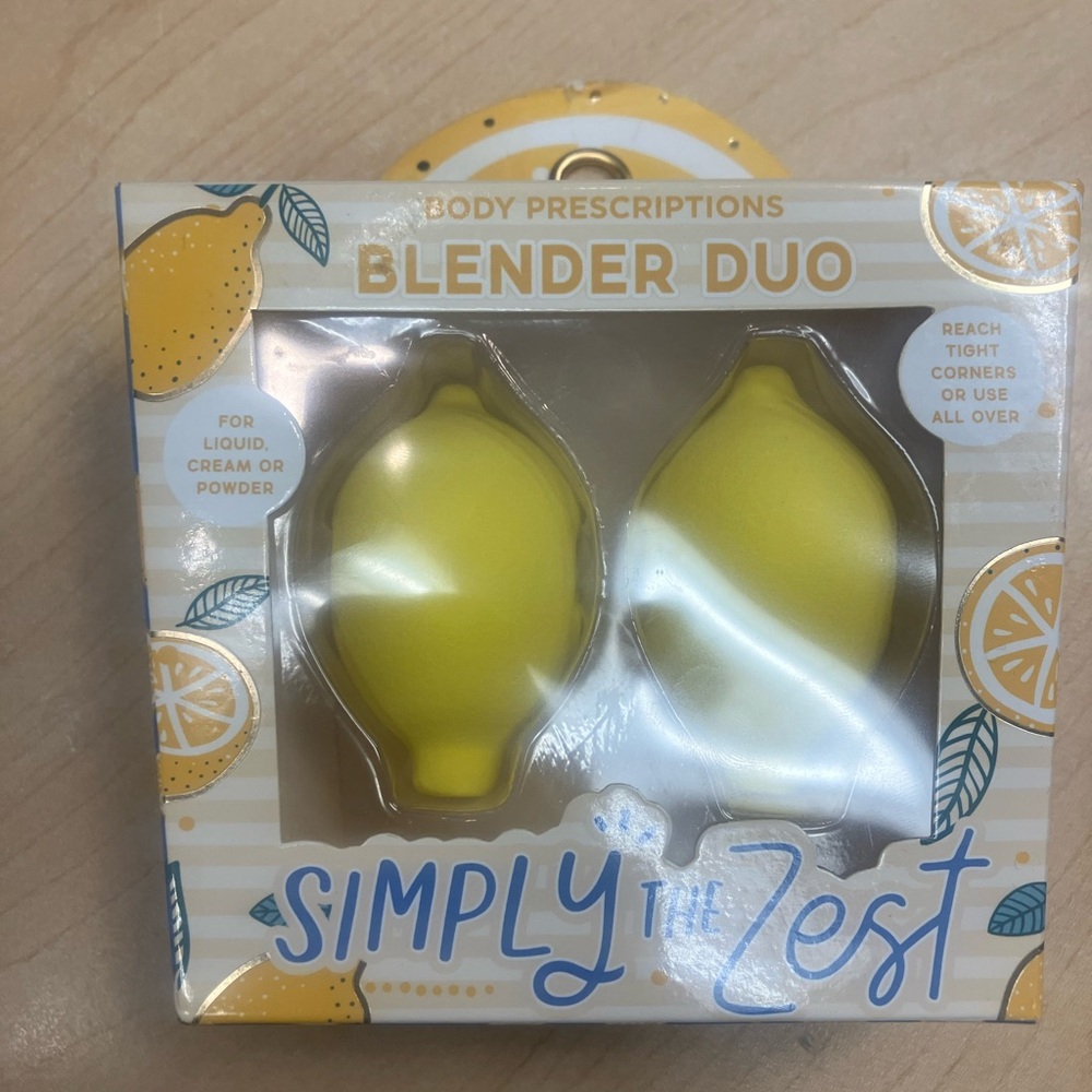 Makeup Sponges 🍋